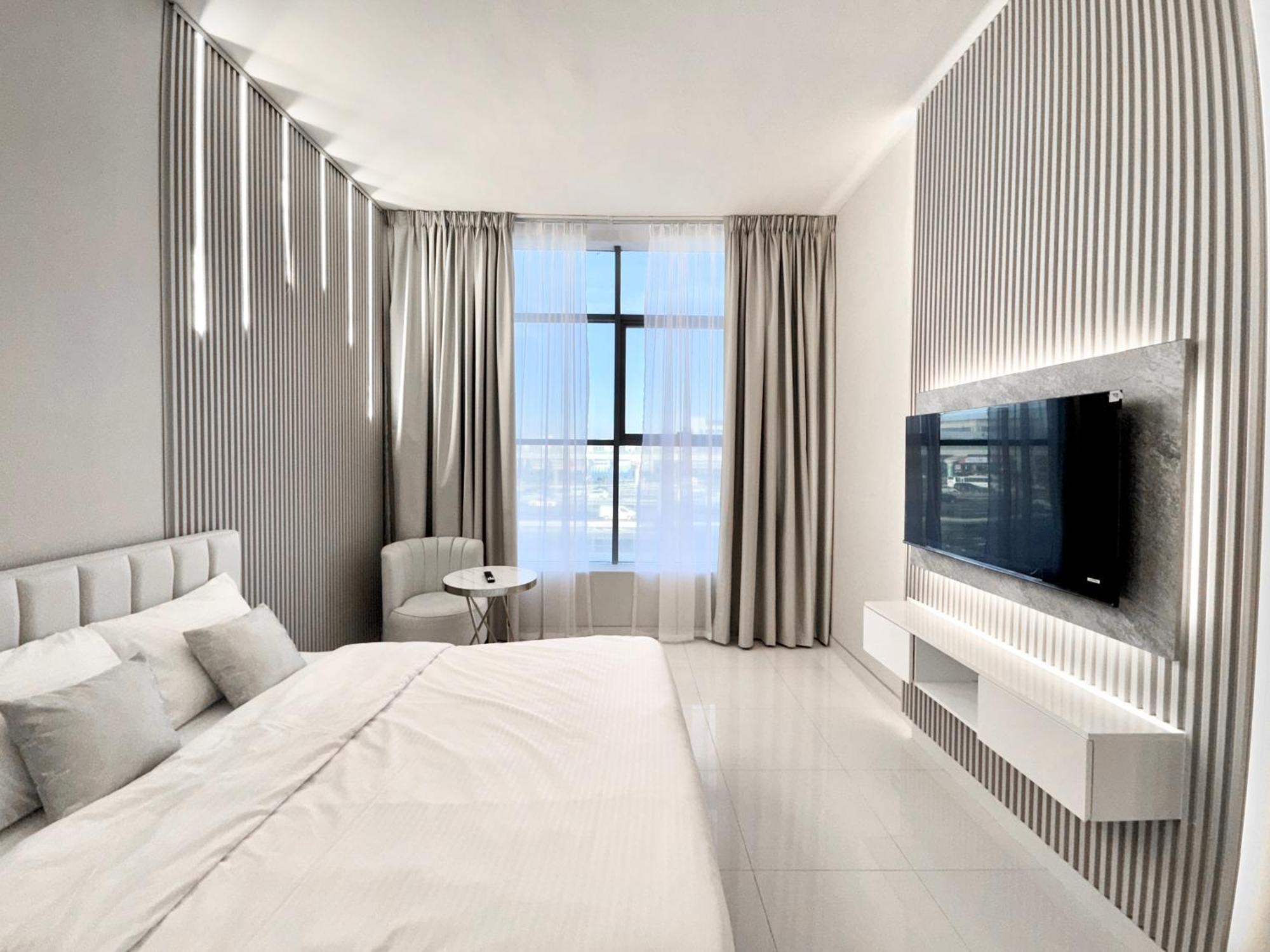 Al Manara Premium Lux *